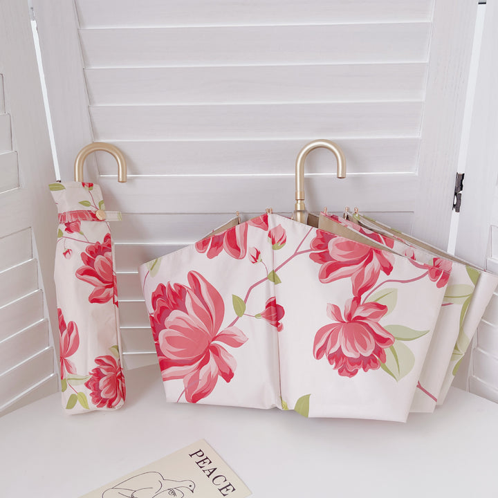 Ladies elegant folding umbrella with heart-shaped design Bowlift