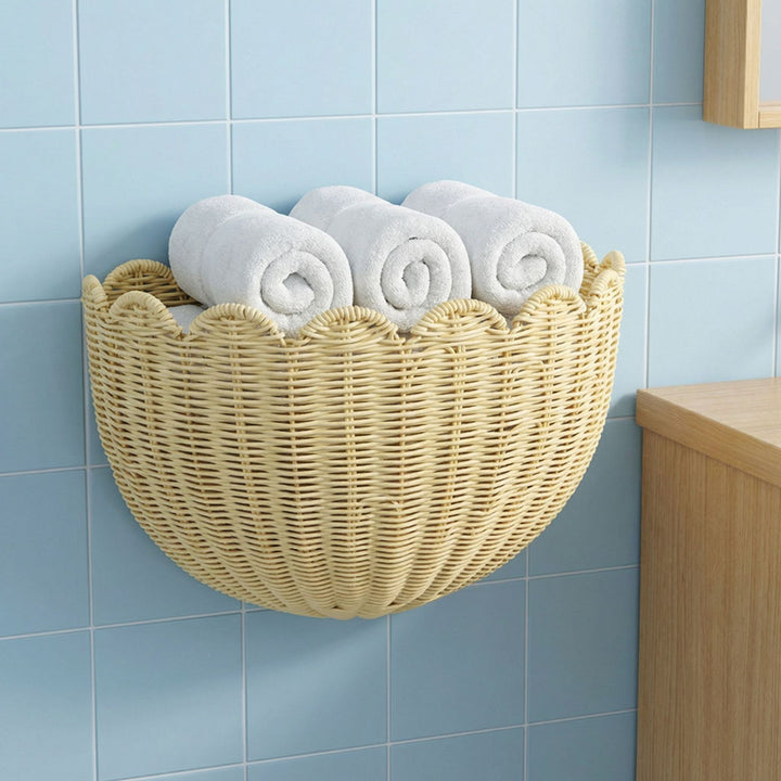 Wall basket for towels Bowlift