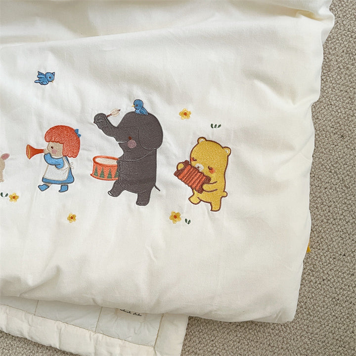 Unisex cuddly blanket with a cheerful animal motif Bowlift