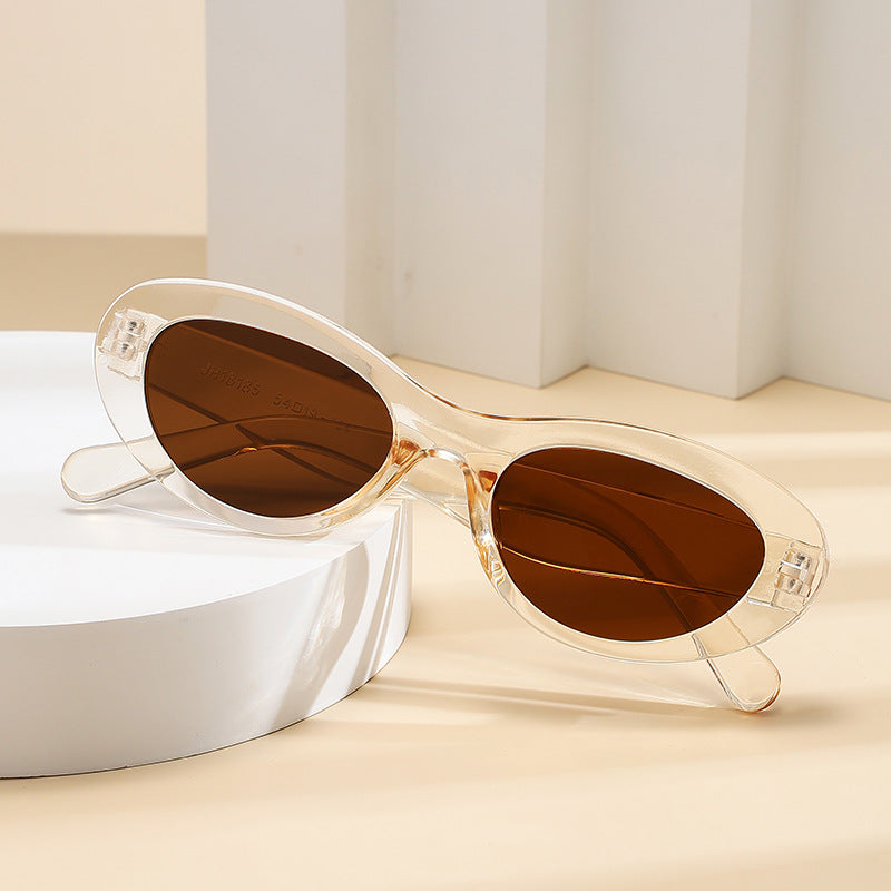 Ladies' fashionable sunglasses in elegant cat-eye style Bowlift