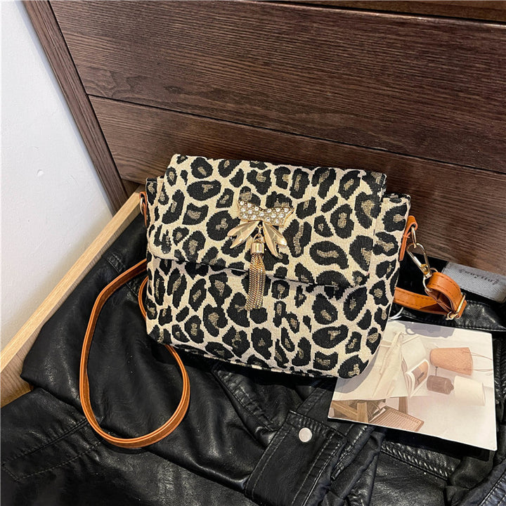 Chic Leopard Print Crossbody Bag Bowlift