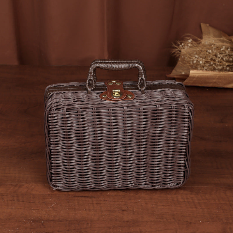 Vintage-Inspired Woven Storage Case Bowlift