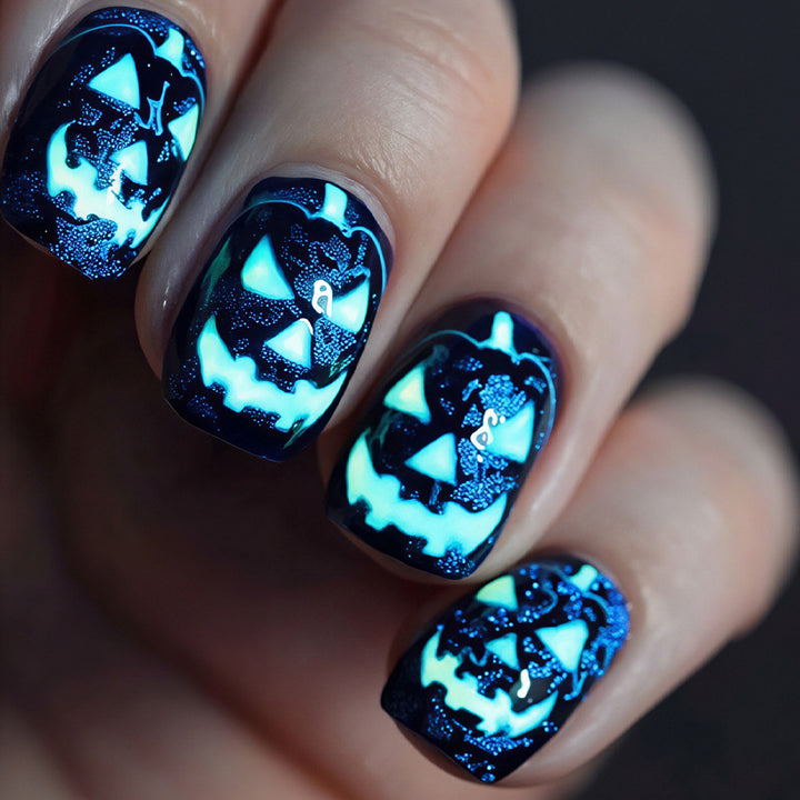 Halloween Glow-in-the-Dark Press-On Nail Art Bowlift