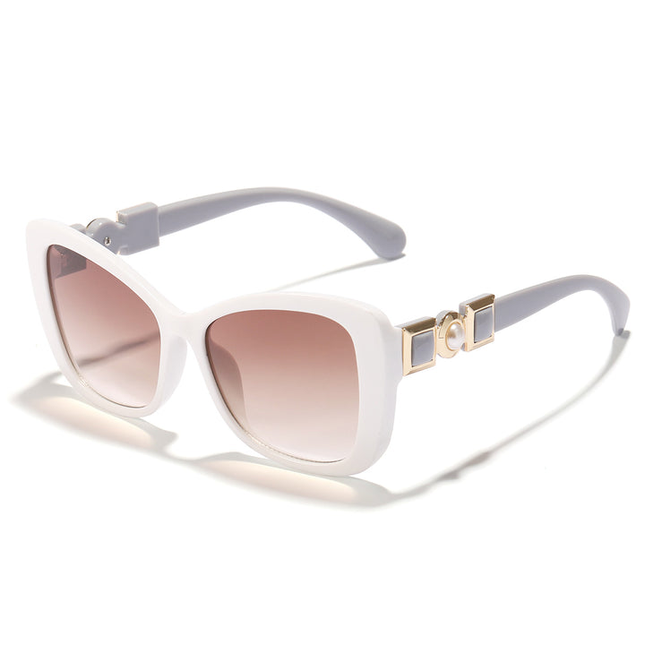 Women Cat-Eye Sunglasses with Elegant Metal Decoration Bowlift