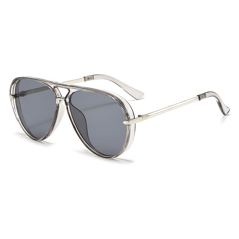Women Pilot Sunglasses with Modern Metal Frame and UV Protection Bowlift