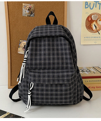 Stylish Plaid Patterned Backpack