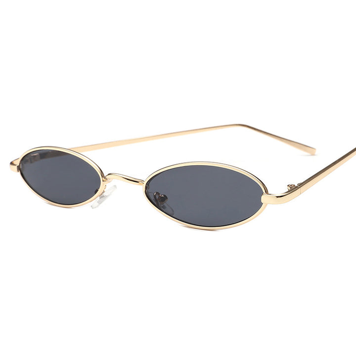 Ladies elegant sunglasses in oval metal frame Bowlift