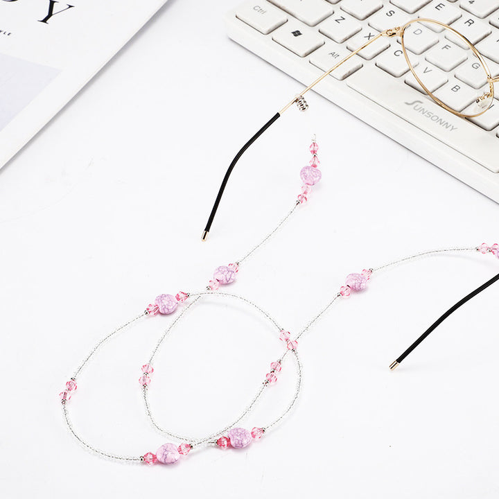 Elegant Beaded Eyewear Chain Bowlift