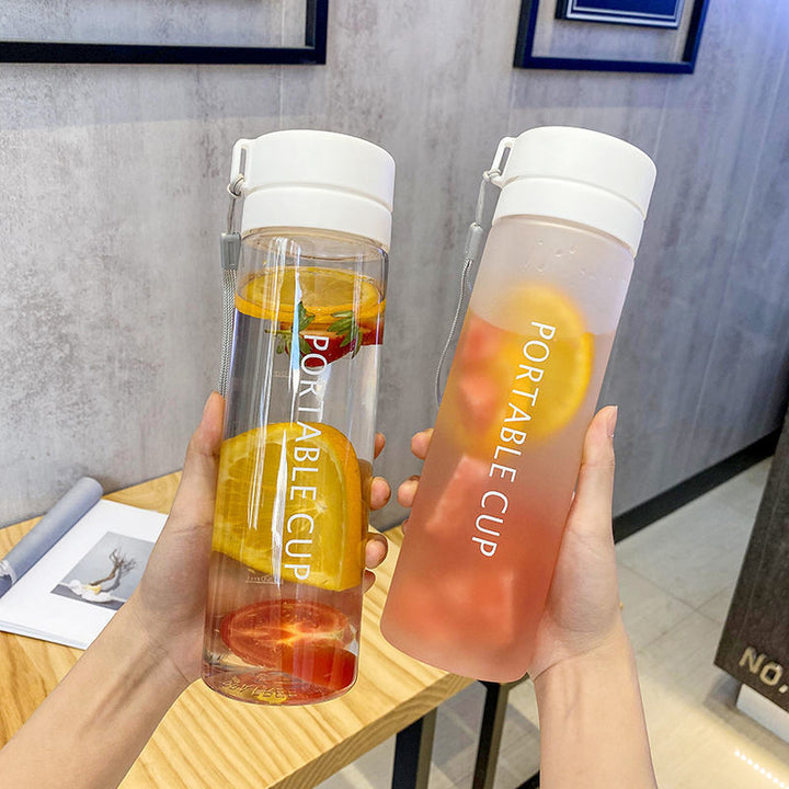 Women's water bottle with innovative lid Bowlift