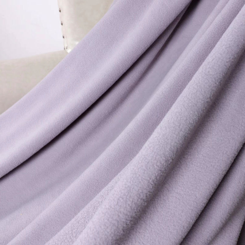 Ladies luxurious and cuddly living room blanket Bowlift