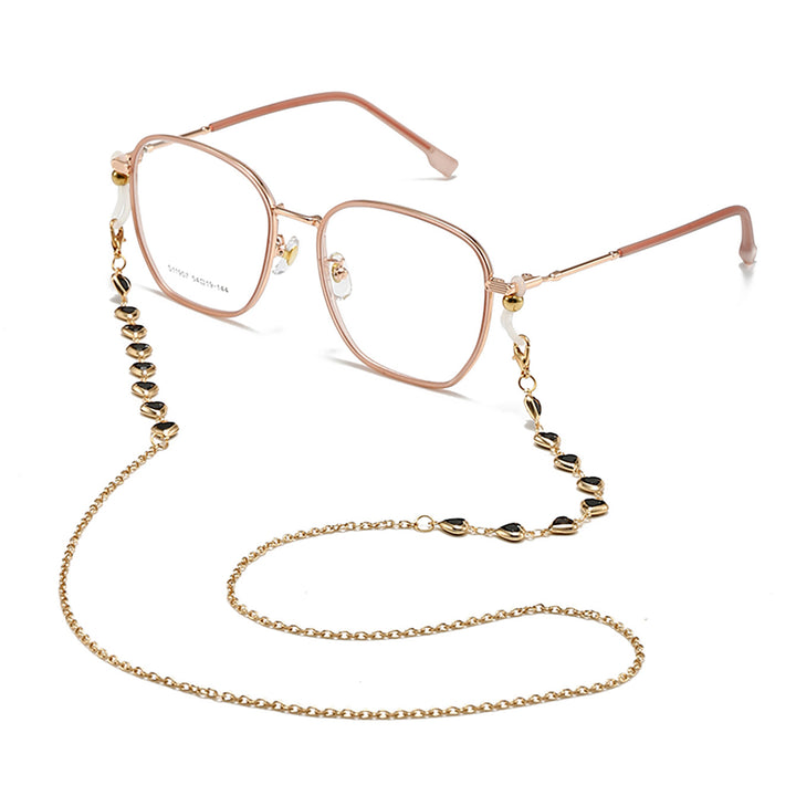 Heart-Shaped Pendant Necklace Bowlift