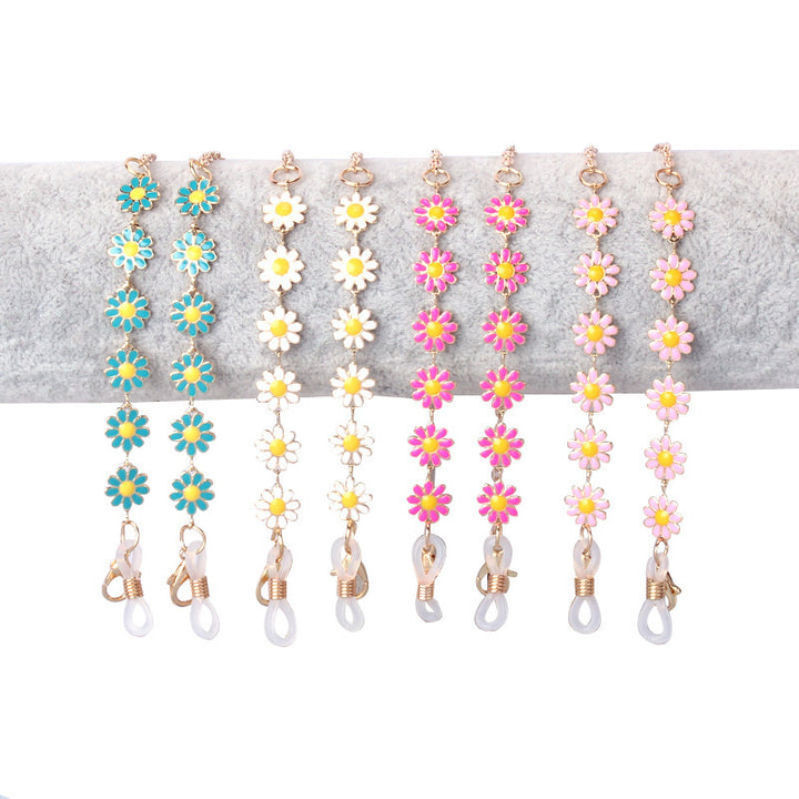 Floral Charm Eyewear Chain Bowlift