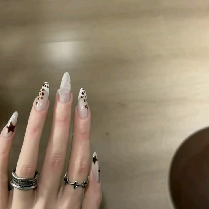 Premium Press-On Nail Extensions Bowlift