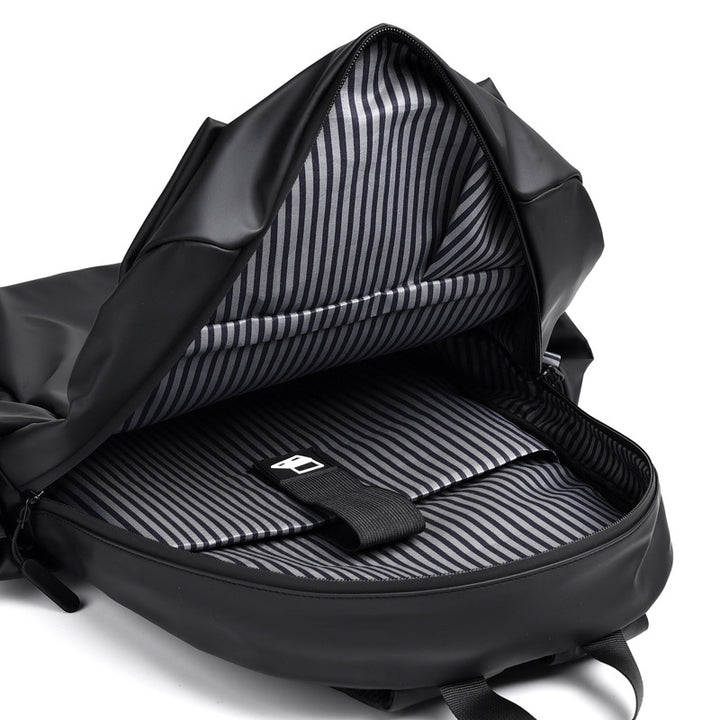 Travel-Friendly Waterproof Daypack Bowlift