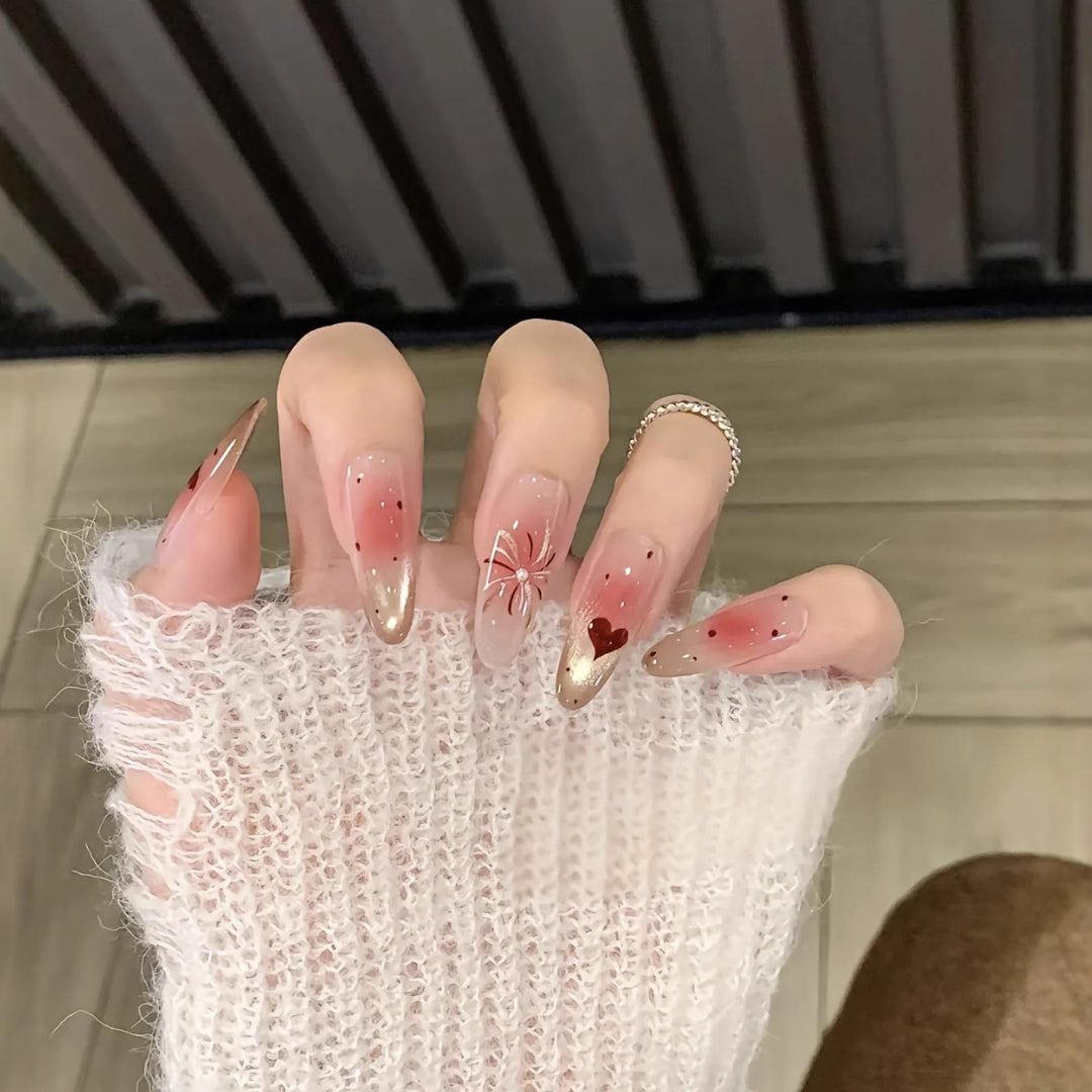 Artificial nails with glamorous crystal design Bowlift