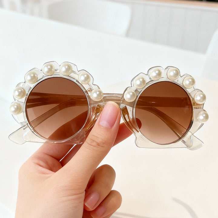Pearl-Accented Vintage Inspired Sunglasses Bowlift