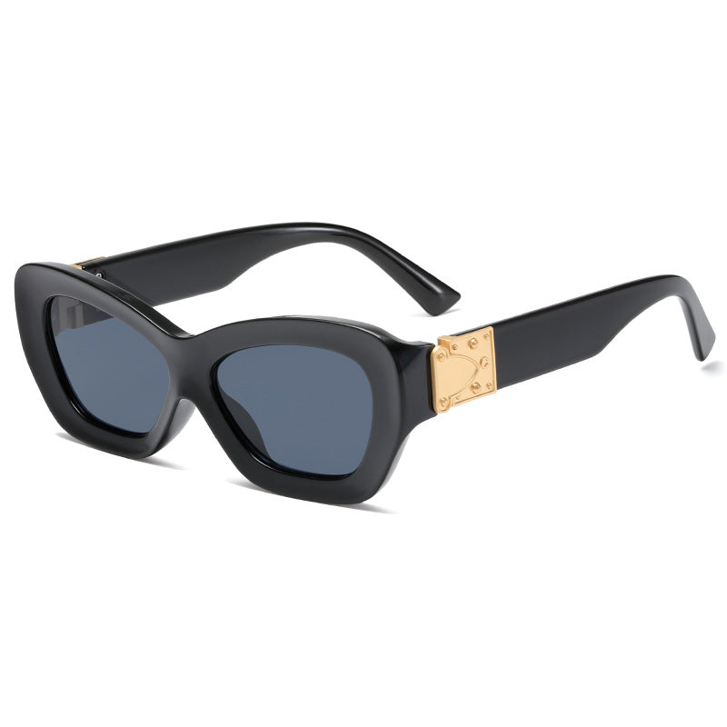 Ladies extravagant structured corrective glasses Bowlift