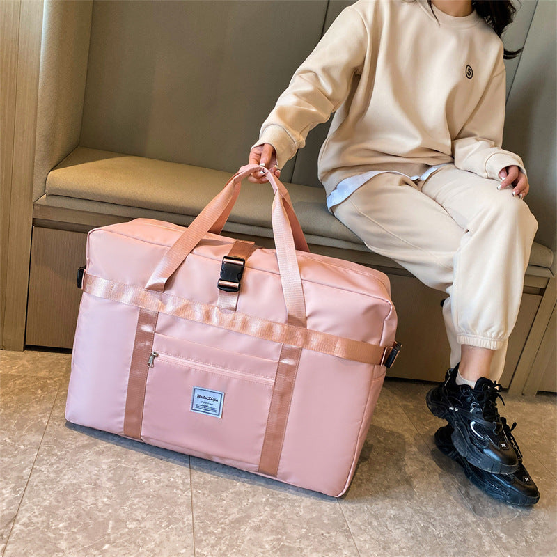 Large Sports Duffel Bag with Durable Outer Material and Clever Compartment Design Bowlift