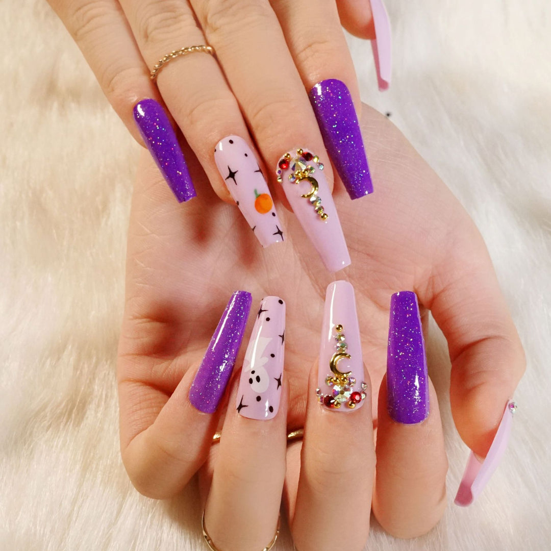 Artistic Nail Art with Creepy Designs Bowlift