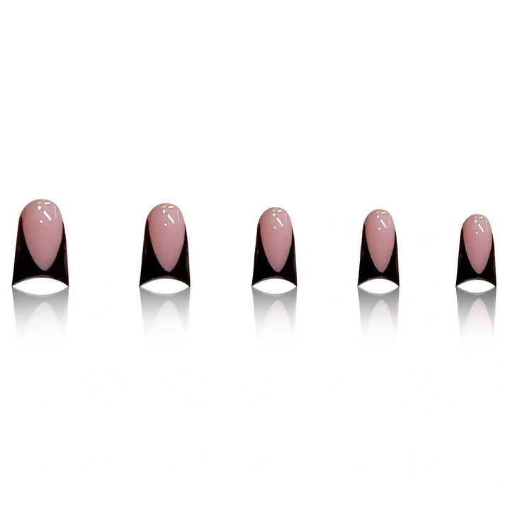 Trendy Stiletto Nail Art Bowlift