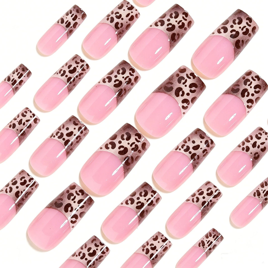 Elegant Leopard Print French Tip Press-On Nails Bowlift