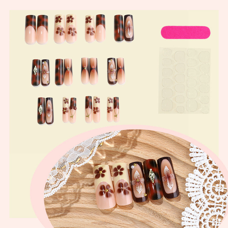 Floral Press-On Nail Set Bowlift