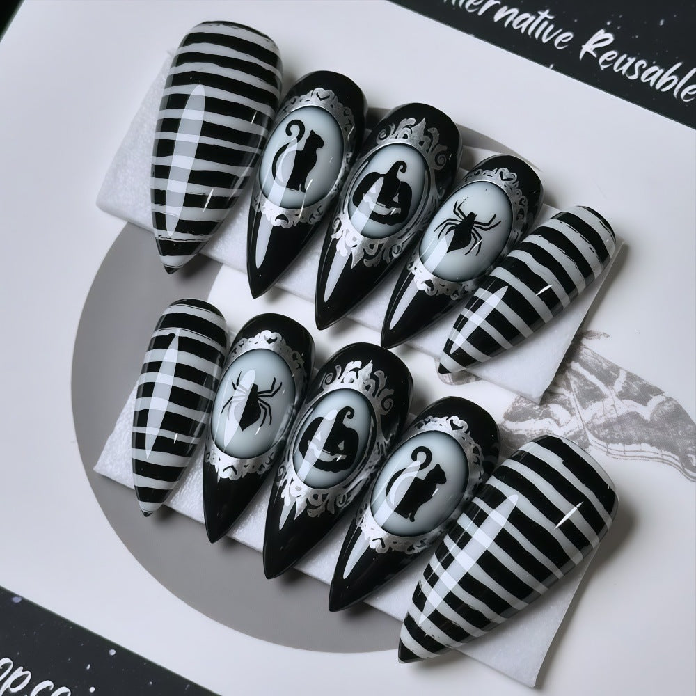 Artificial Nails in Creative Halloween Design Bowlift