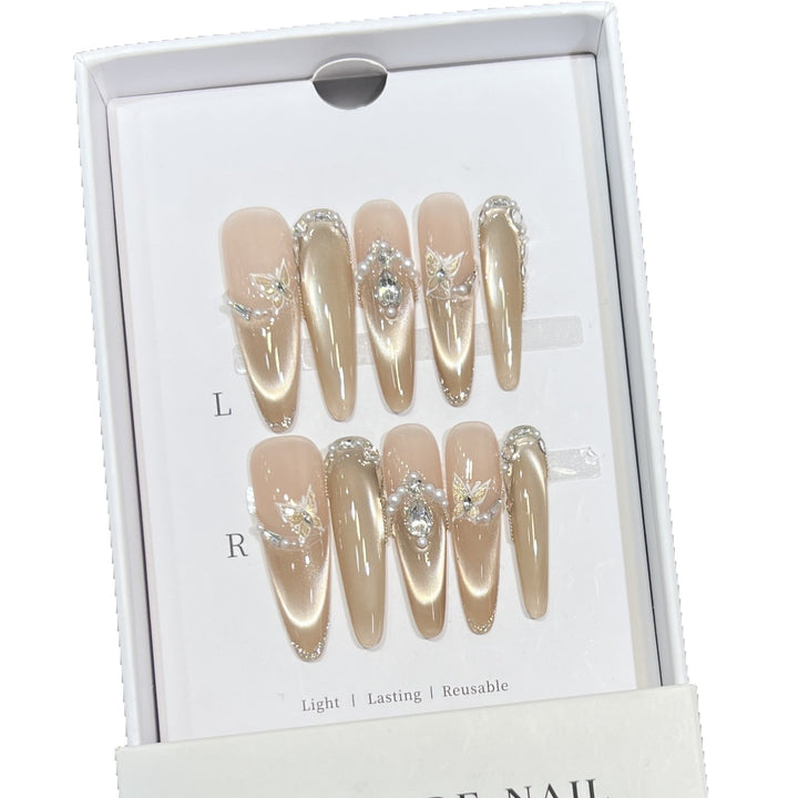Artisan Press-On Nail Set Bowlift