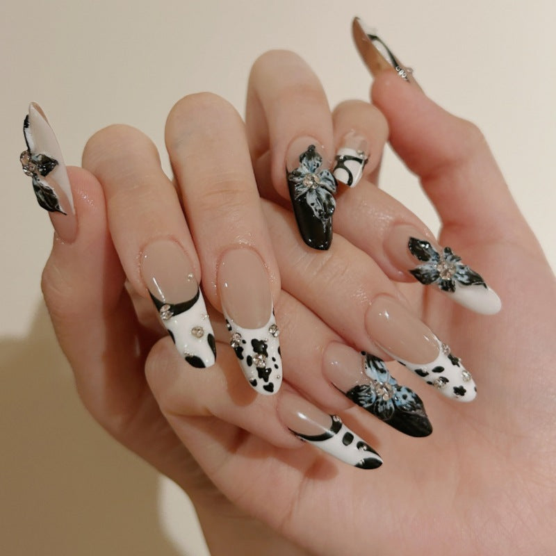 Animal-Inspired Press-On Nail Art Set Bowlift