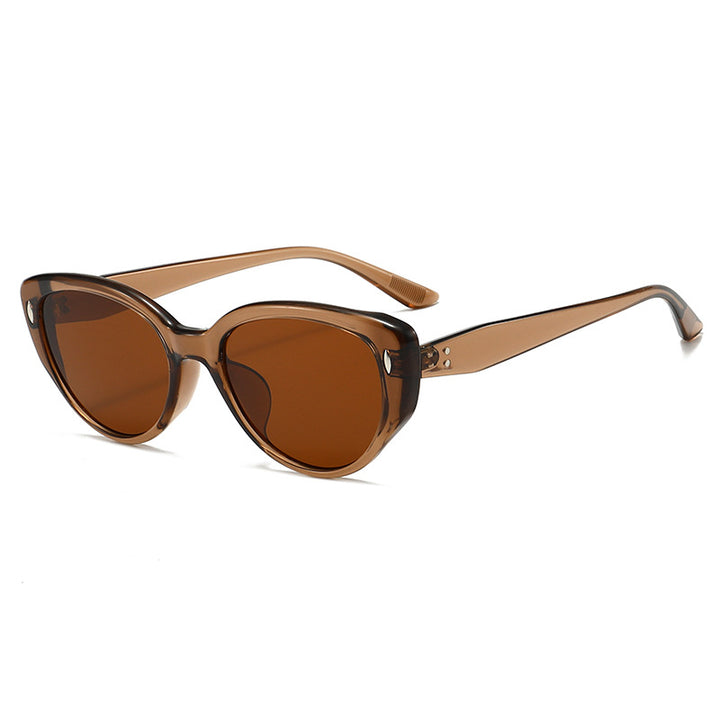 Retro-Inspired Cat-Eye Sunglasses