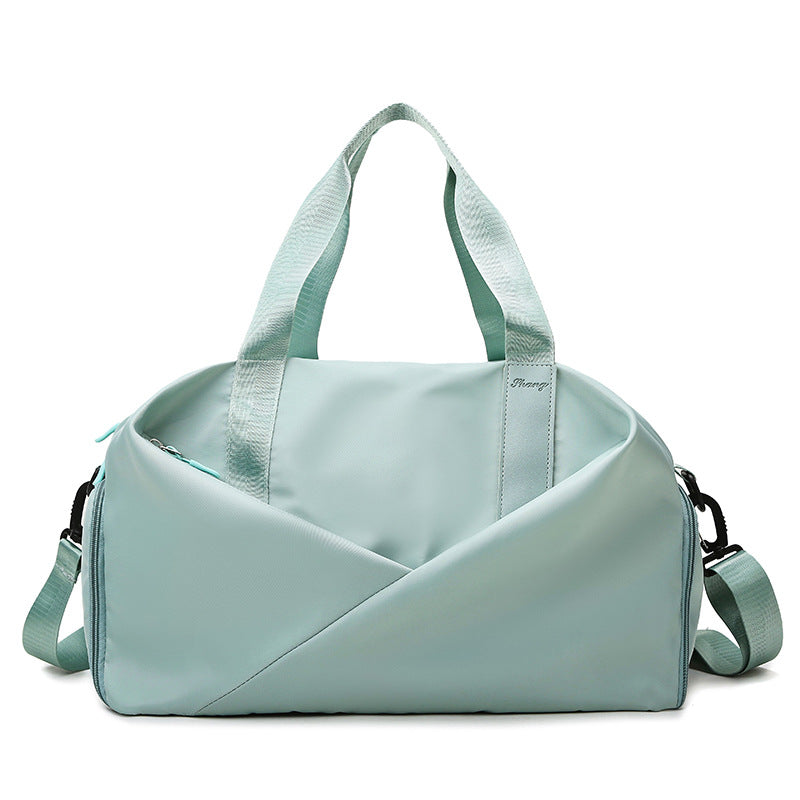 sporty travel bag with intelligent compartment design and adjustable shoulder strap Bowlift