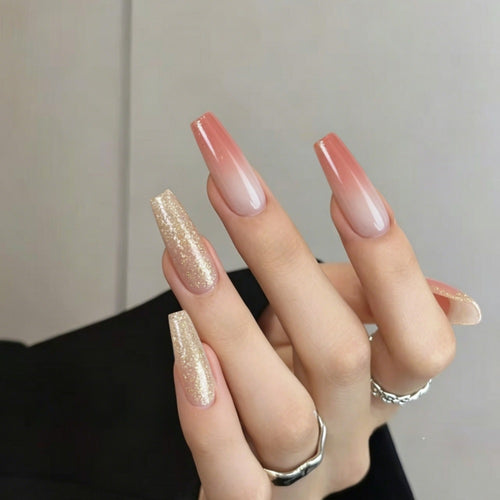 Glamorous artificial nails in modern glitter gradient design Bowlift