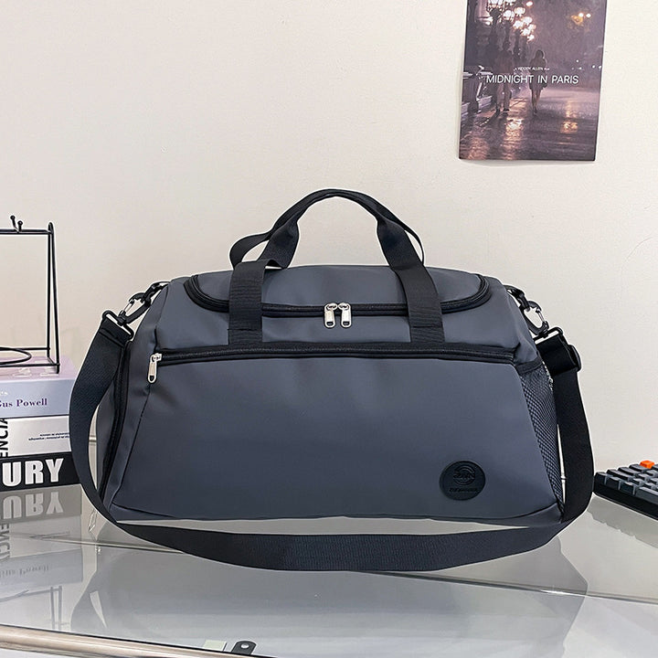 Multifunctional Sport and Travel Bag with Innovative Compartment System Bowlift