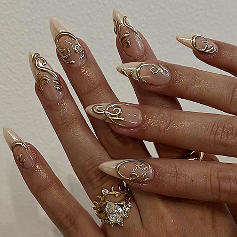 Elegant Press-On Nail Art Set with Decorative Gold Accents Bowlift