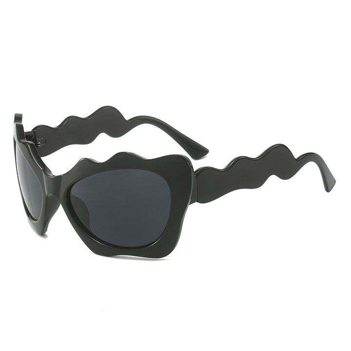 Ladies extravagant sunglasses with wavy frame design Bowlift