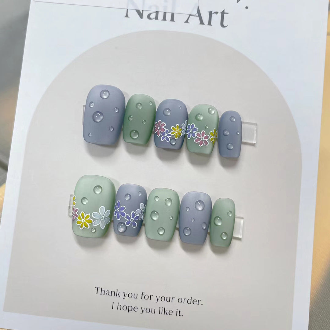 Themed Nail Art Press-On Nails with Cute Character and Bow Designs Bowlift