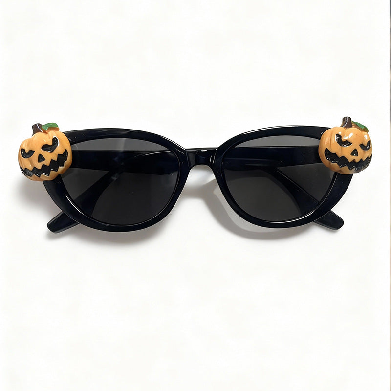 Novelty Cat-Eye Sunglasses Bowlift