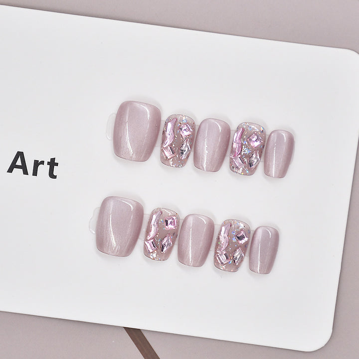 Glamorous Heart-Themed Press-On Nail Set Bowlift