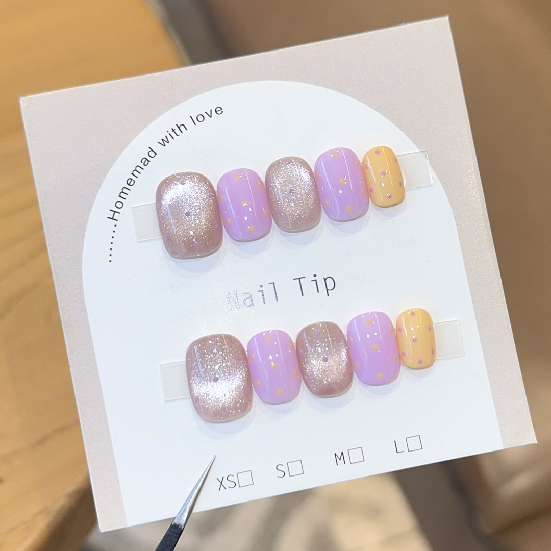 Artistic Nail Tips Bowlift