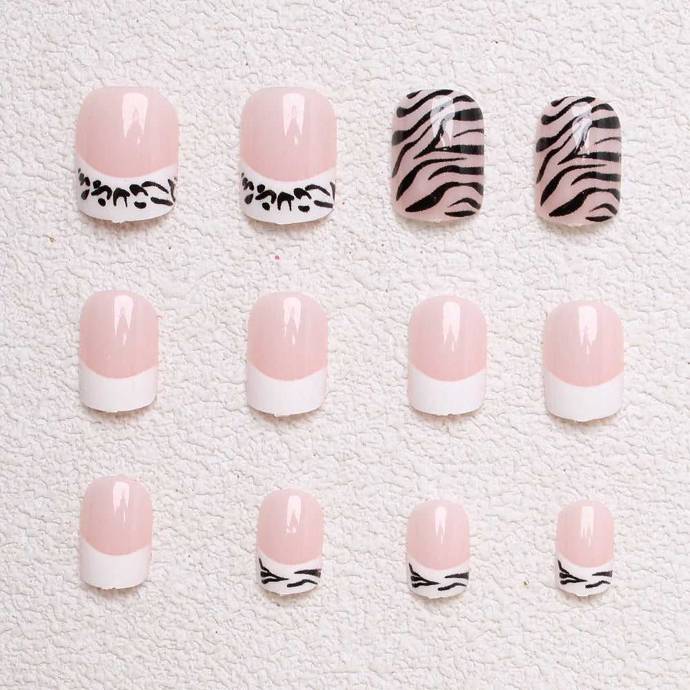 Stylish Animal Print Press-On Nails Bowlift