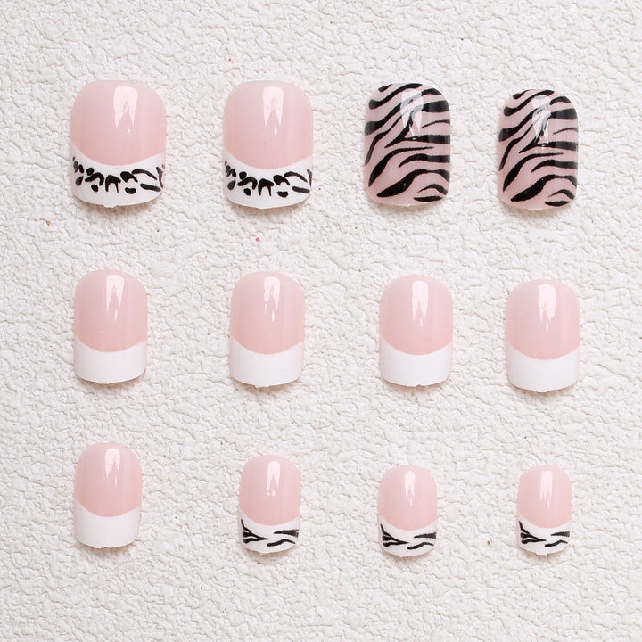 Stylish Animal Print Press-On Nails Bowlift