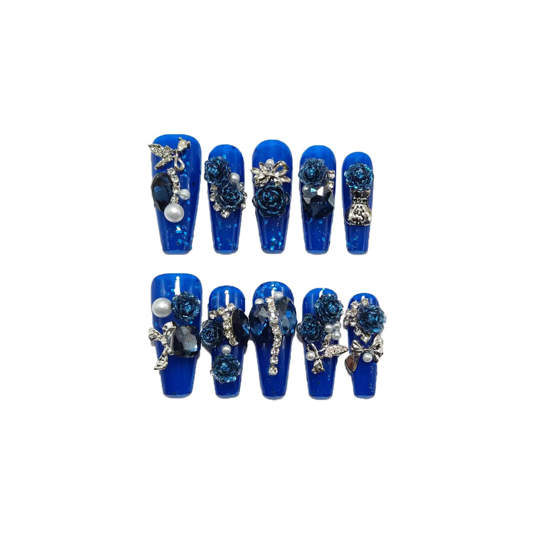 Glamorous artificial nails with floral decoration Bowlift