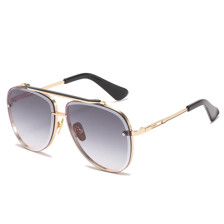 Women's Oversized Pilot Sunglasses with Adjustable Nose Pads and High-Quality Metal Frame Bowlift