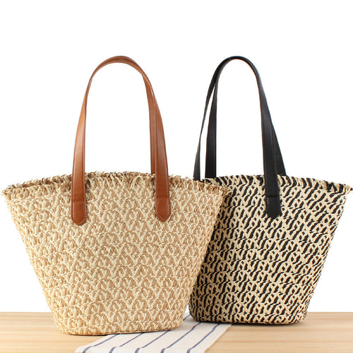Stylish leisure tote bag made of braided natural material Bowlift