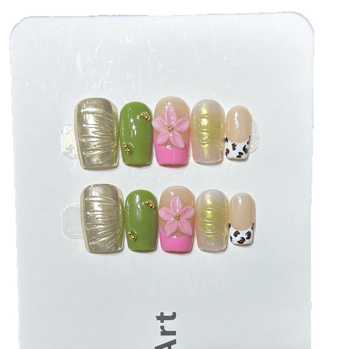 Designer Floral Acrylic Press-On Nail Set Bowlift