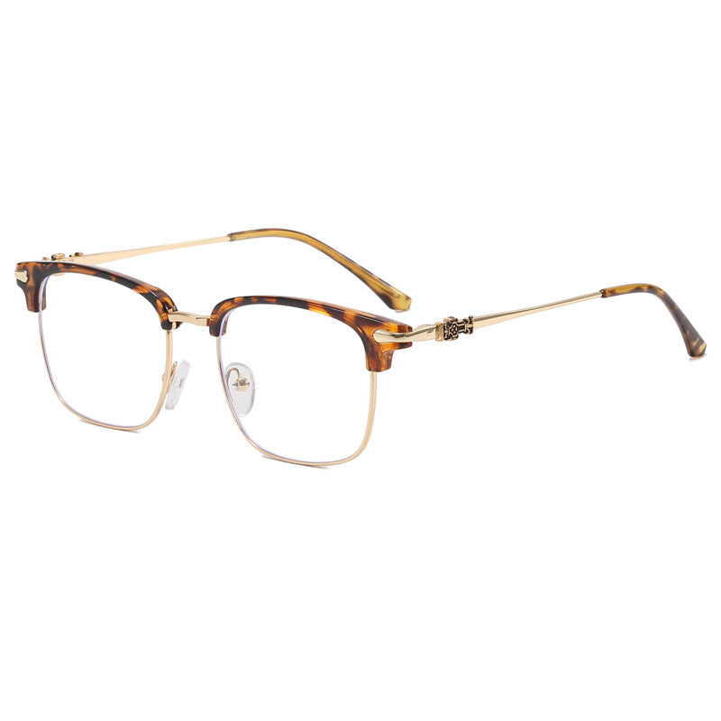 Ladies fashionable glasses in elegant and filigree design Bowlift