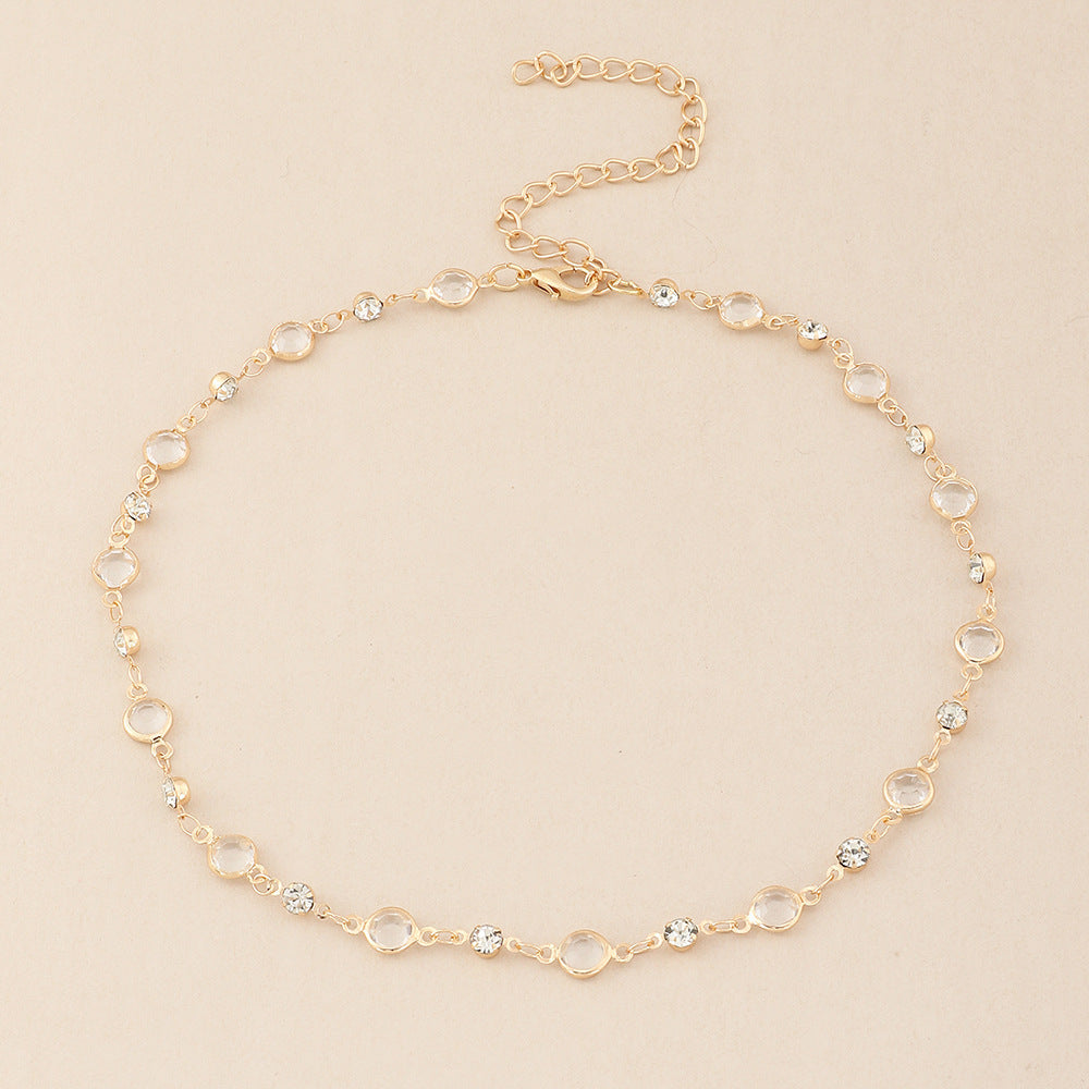 Elegant Crystal Embellished Anklet Bowlift