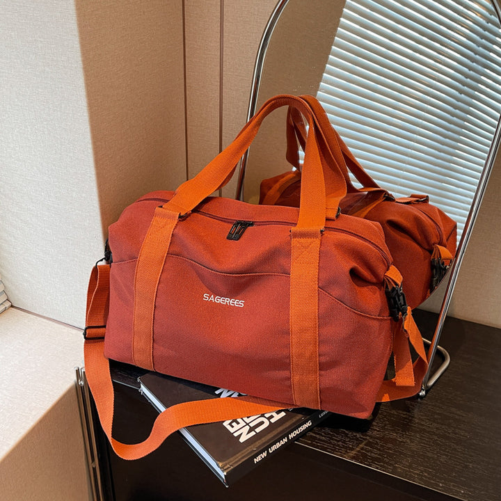 Sporty Weekend Bag With Ergonomic Carrying Options Bowlift