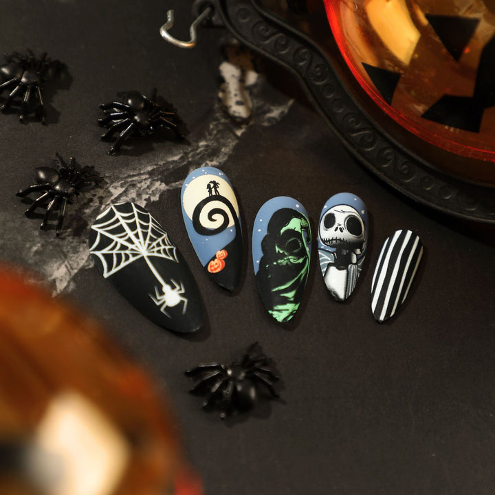 Artistic Halloween Nail Extensions in Gothic Design Bowlift