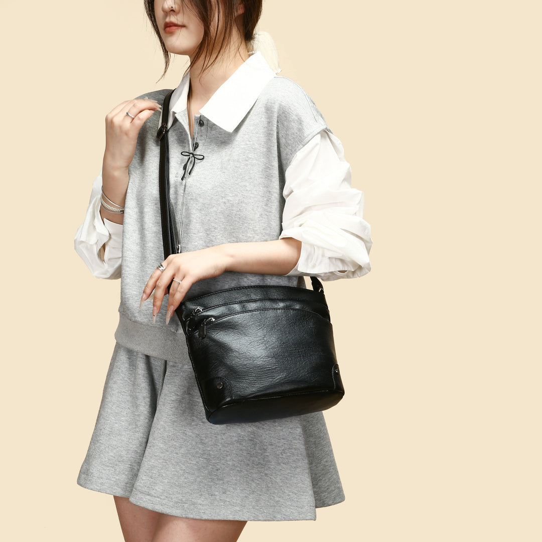 Functional Crossbody Bag Bowlift